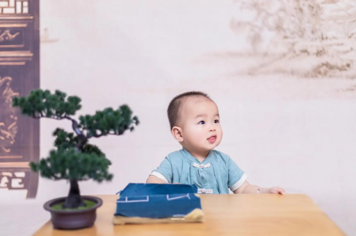 广州供卵包男孩3岁宝宝喝什么牛奶